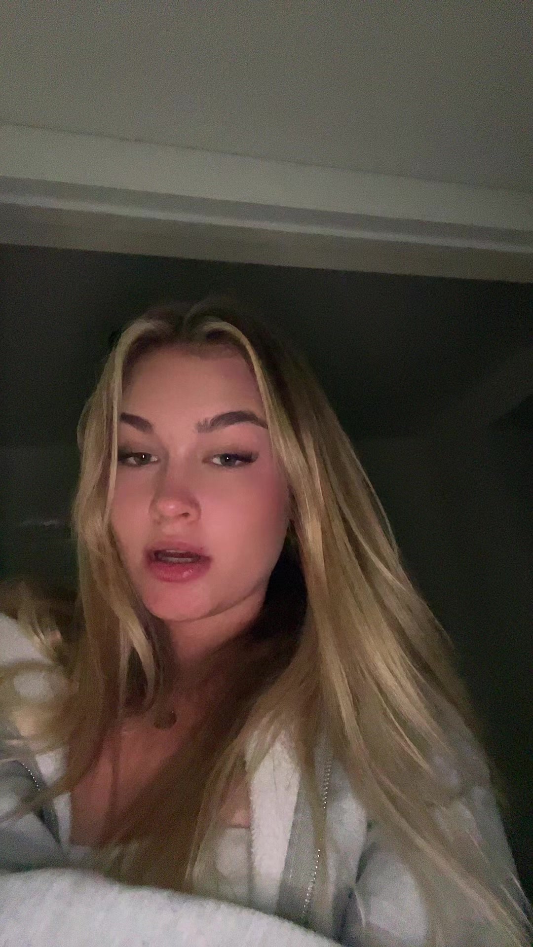 @Laura