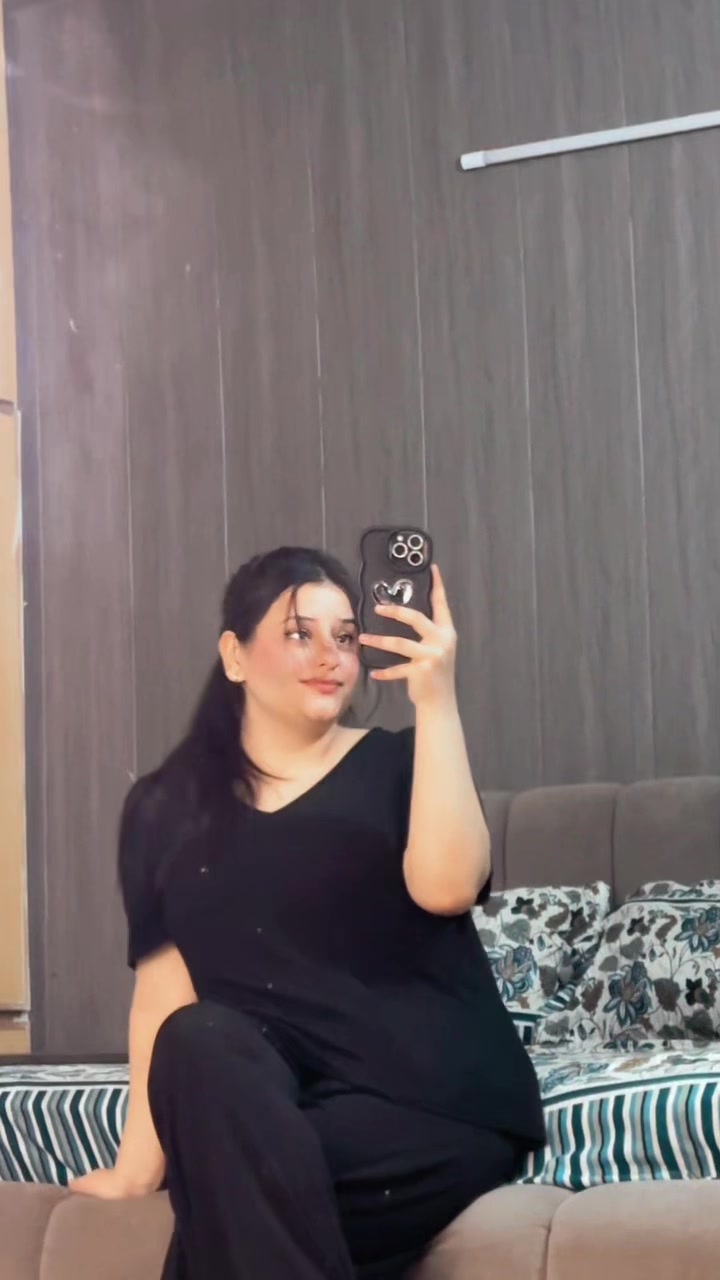 @Laibaqureshi🌸
