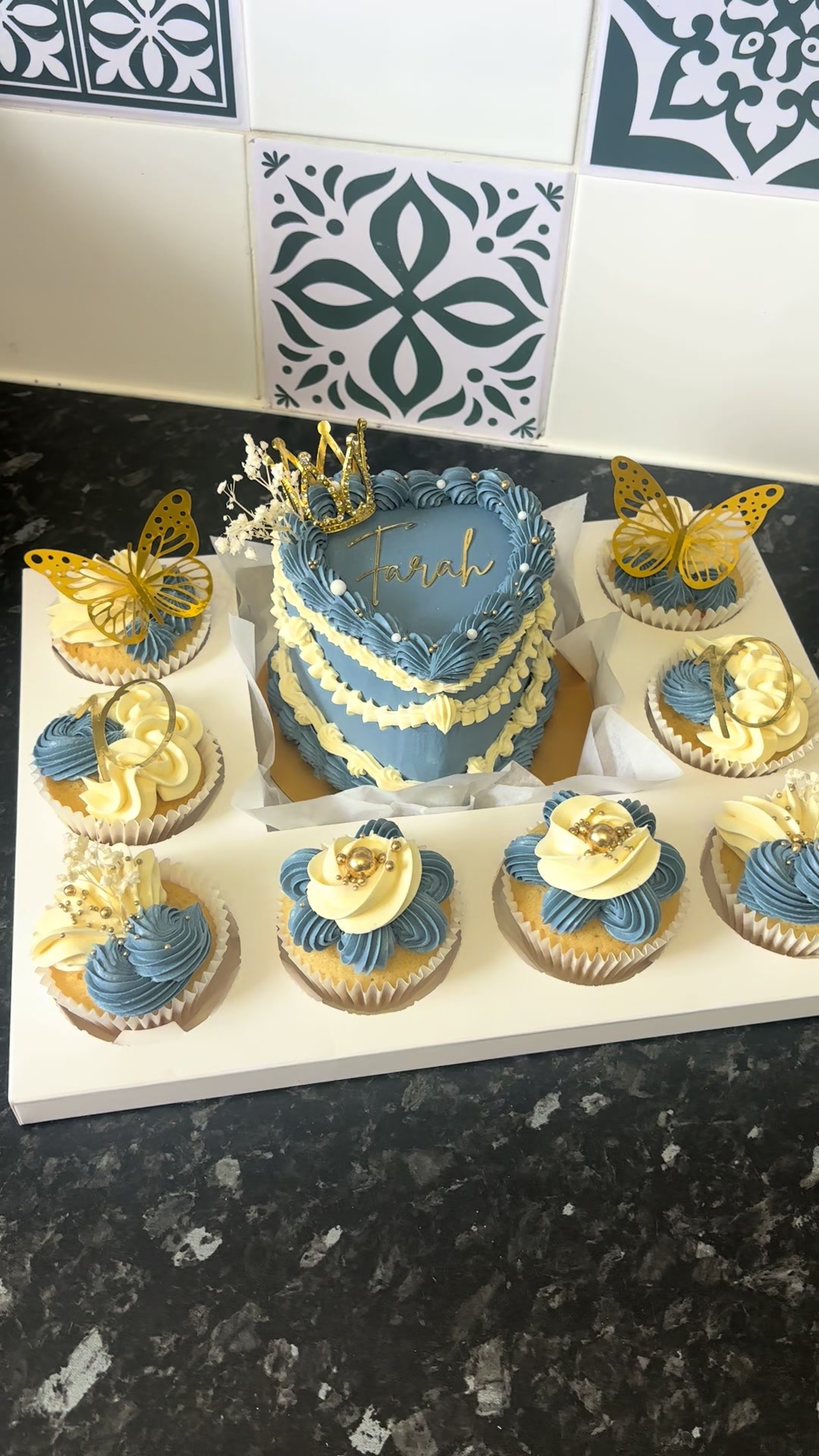 @The Cupcake Lassie