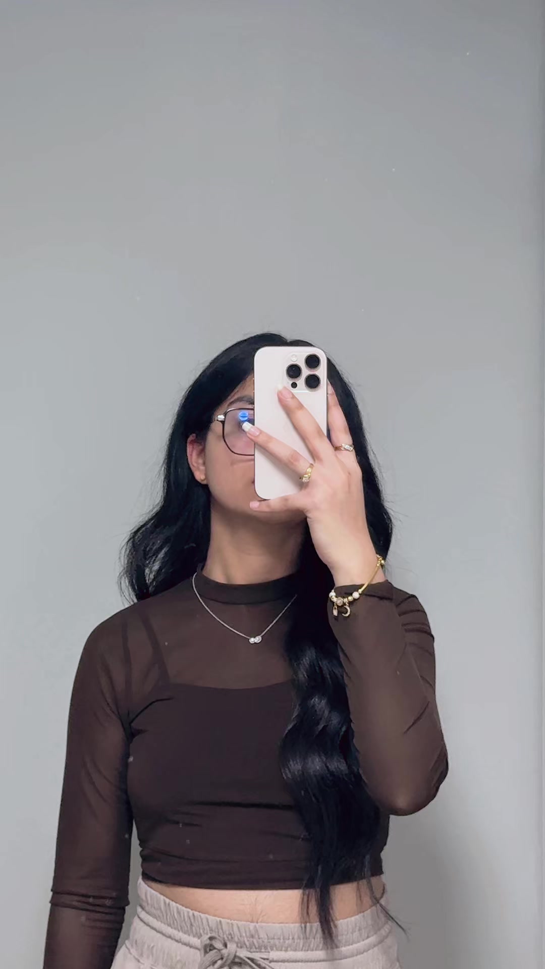 @Lovi✨