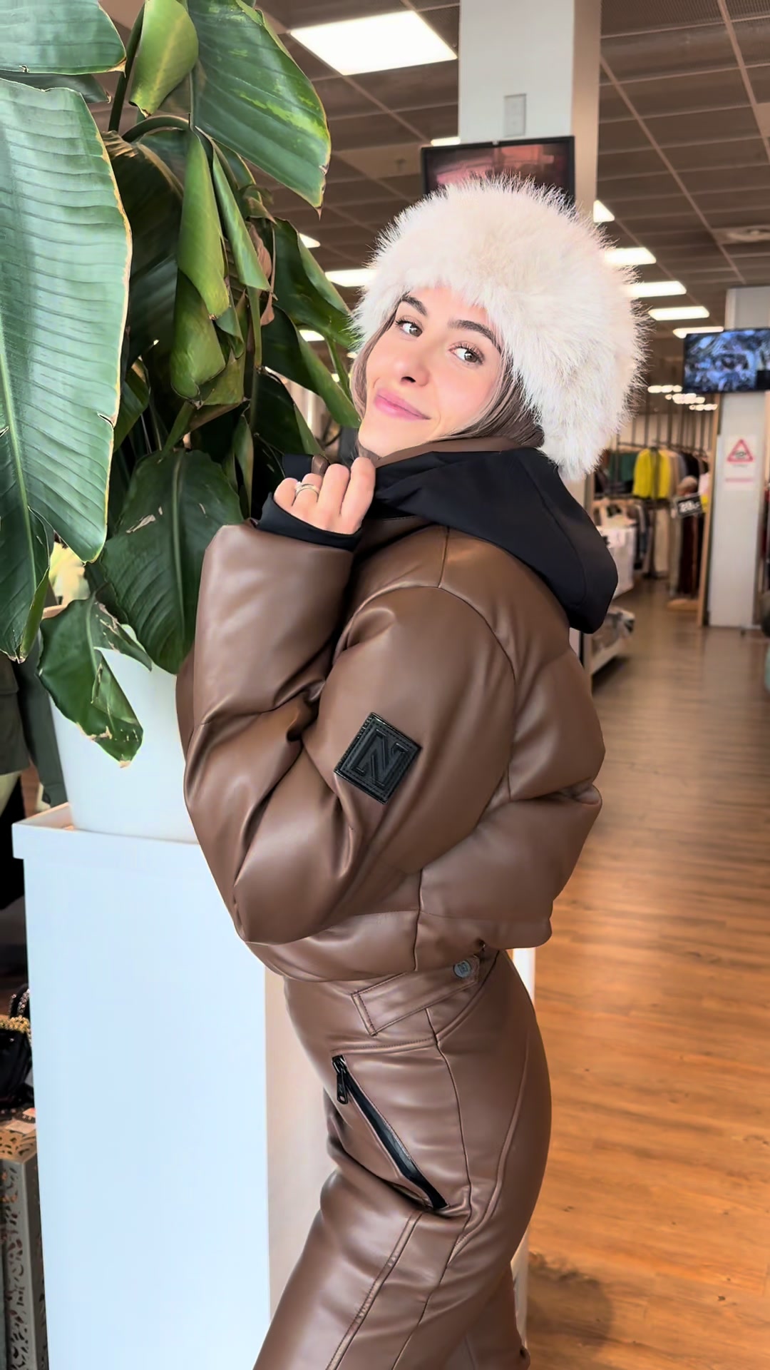 @Markenoutlet