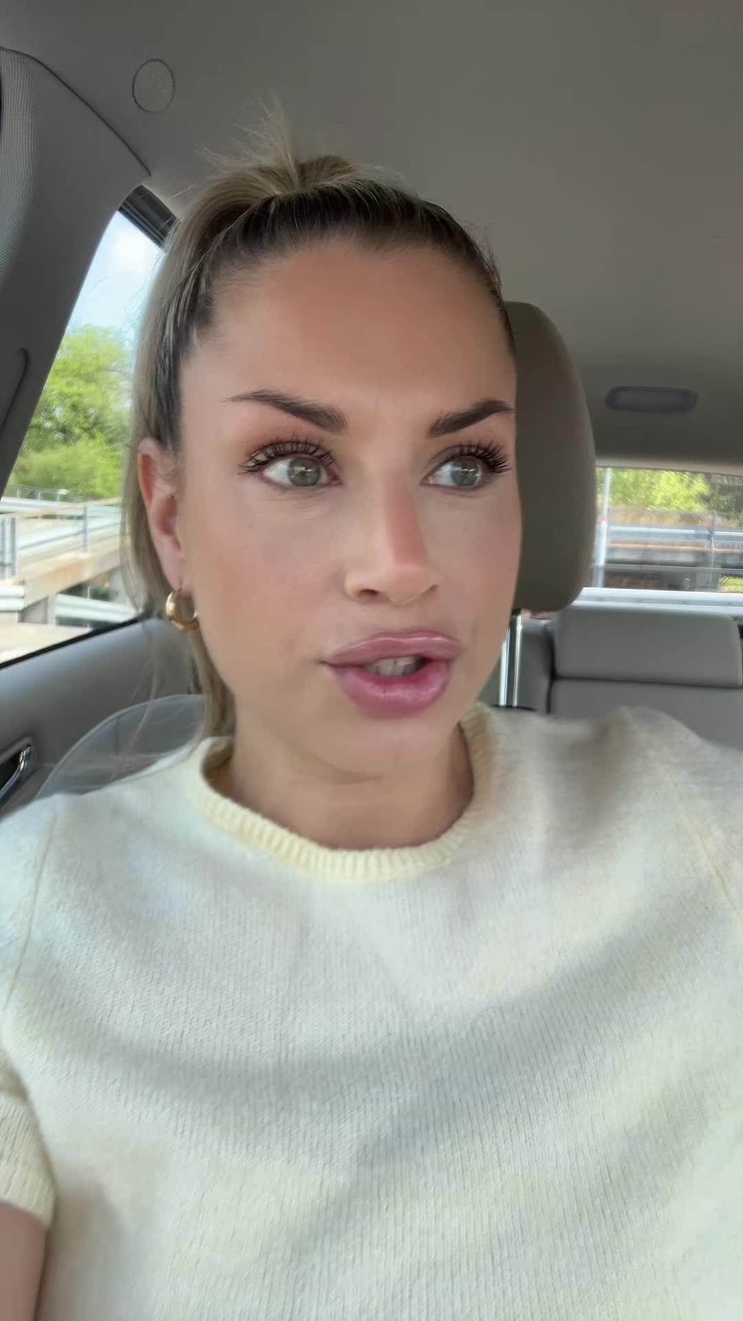 @𝐘𝐀𝐏𝐈 🍀