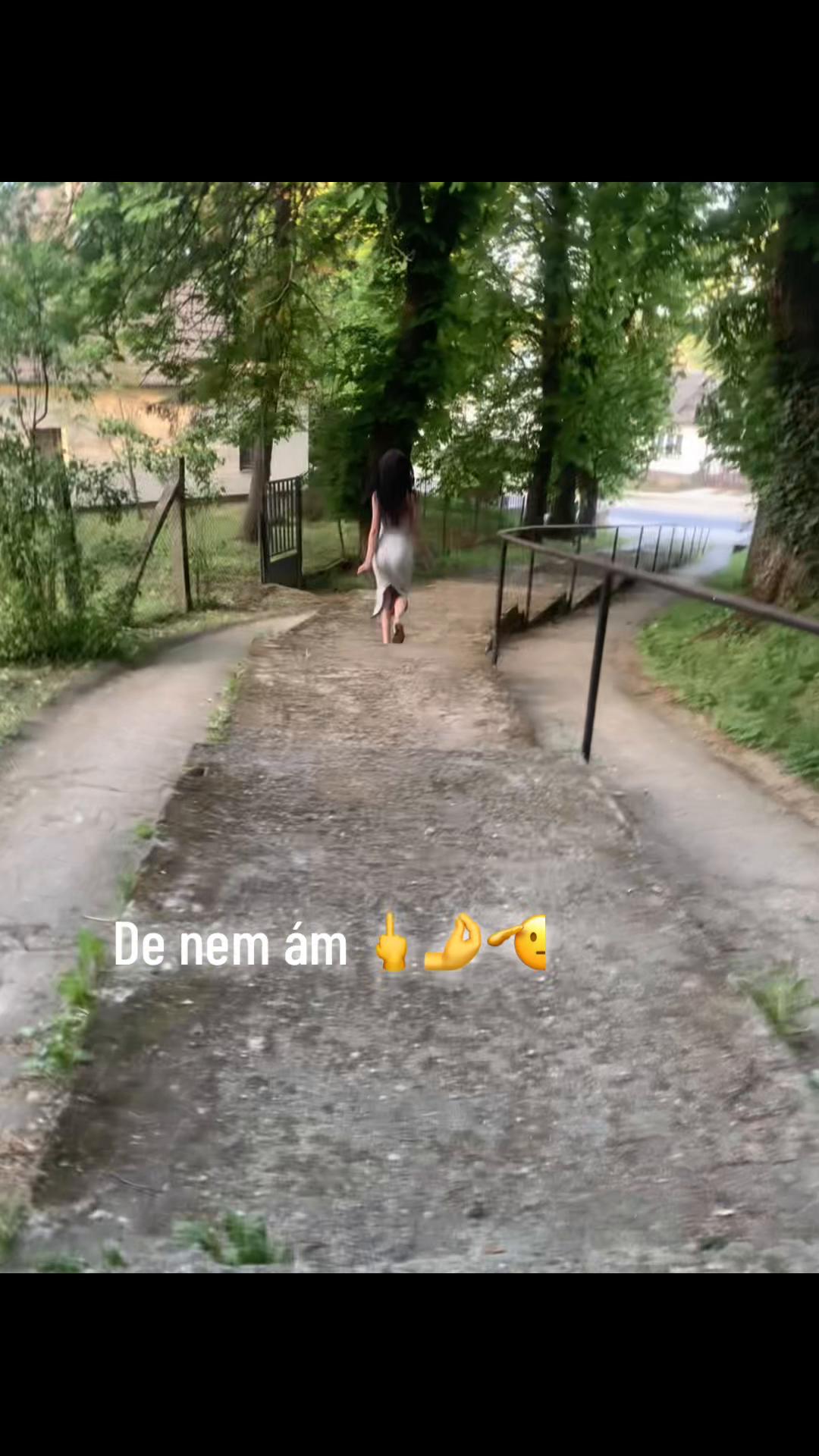 @&hearts;️&hearts;️melani