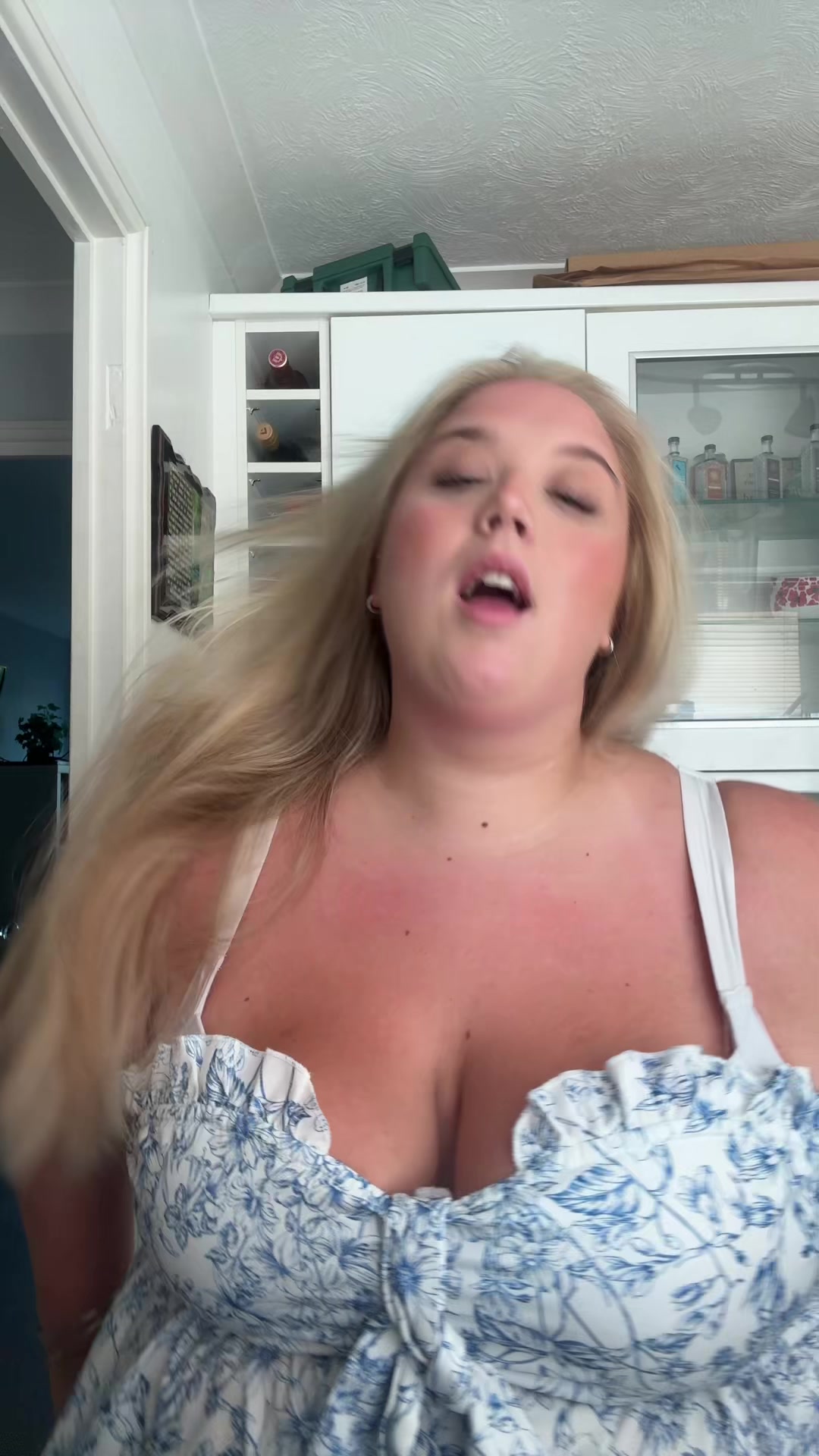 @anna