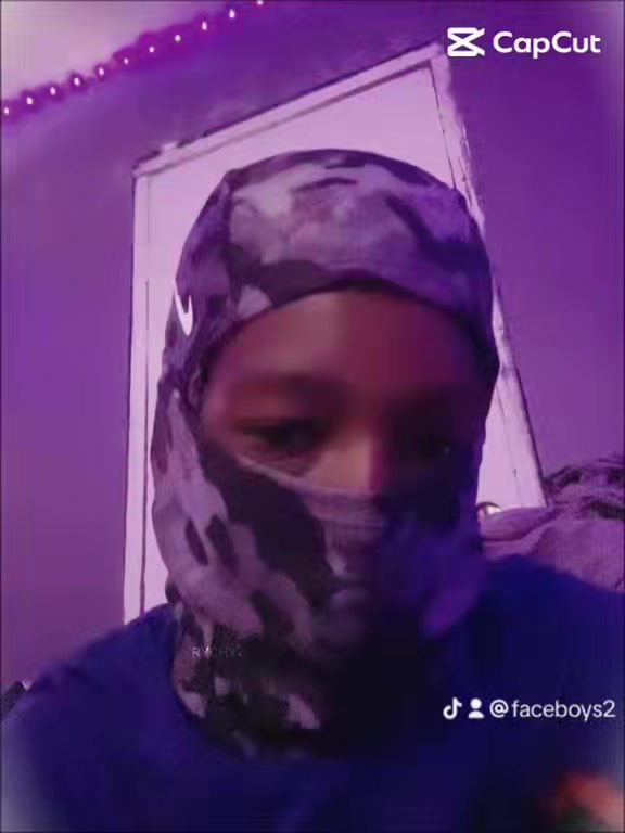 @Faceboys