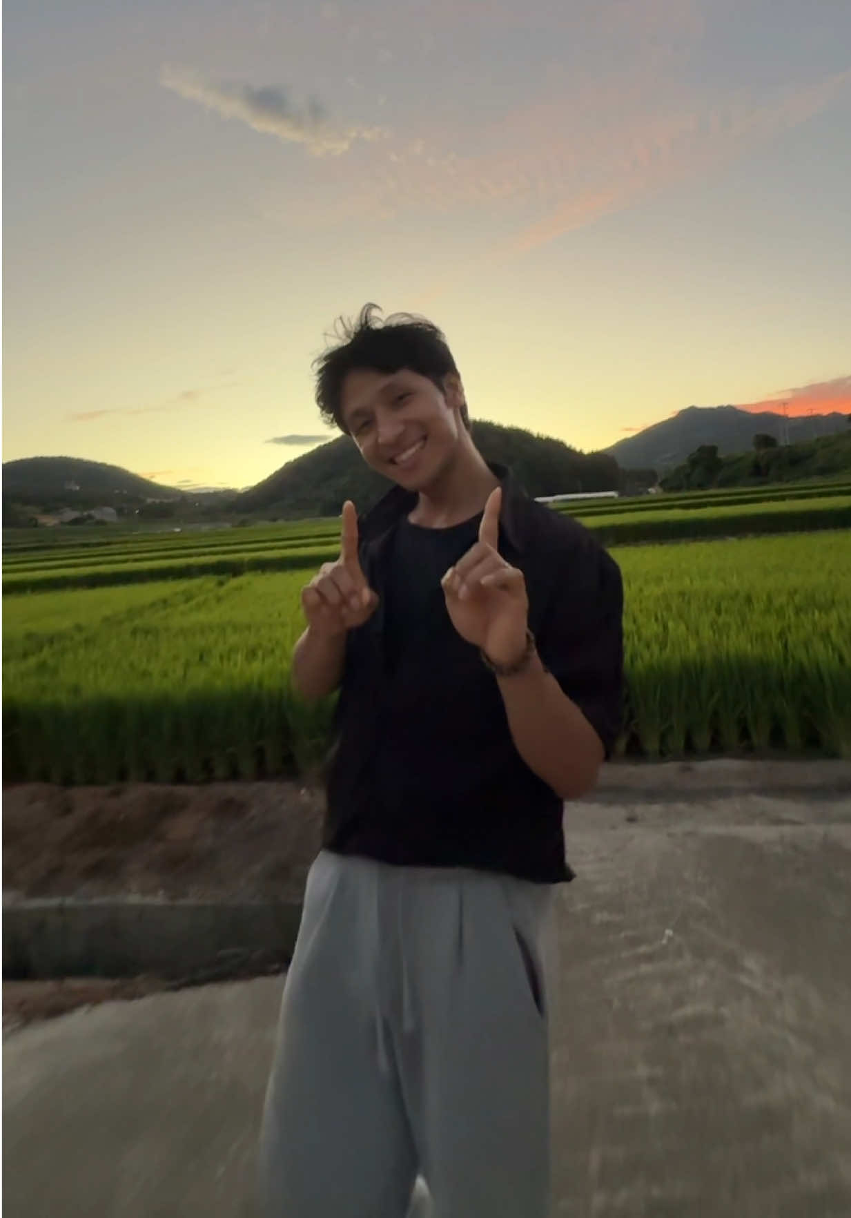 @RAKAL BOMZAN🇰🇷🇳🇵