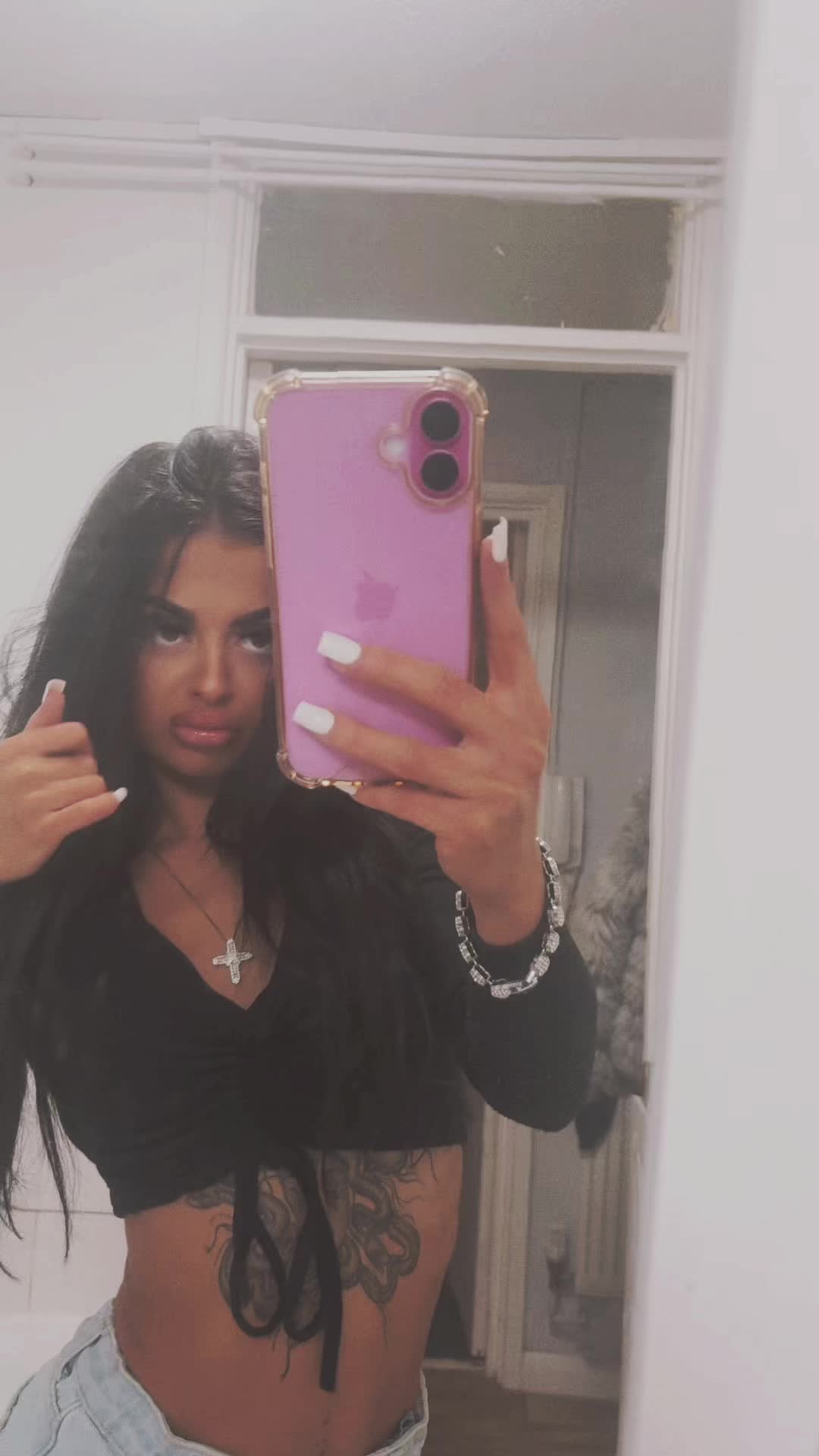 @NICOLE💕