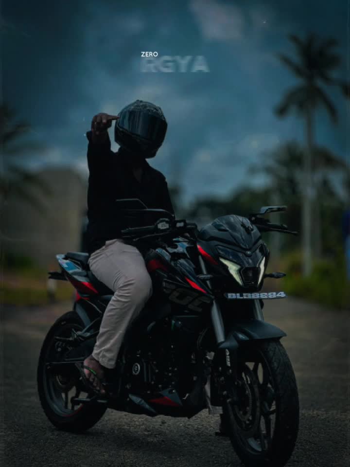 @𝗙 𝗜 𝗨 𝗥 𝗬..💋💙