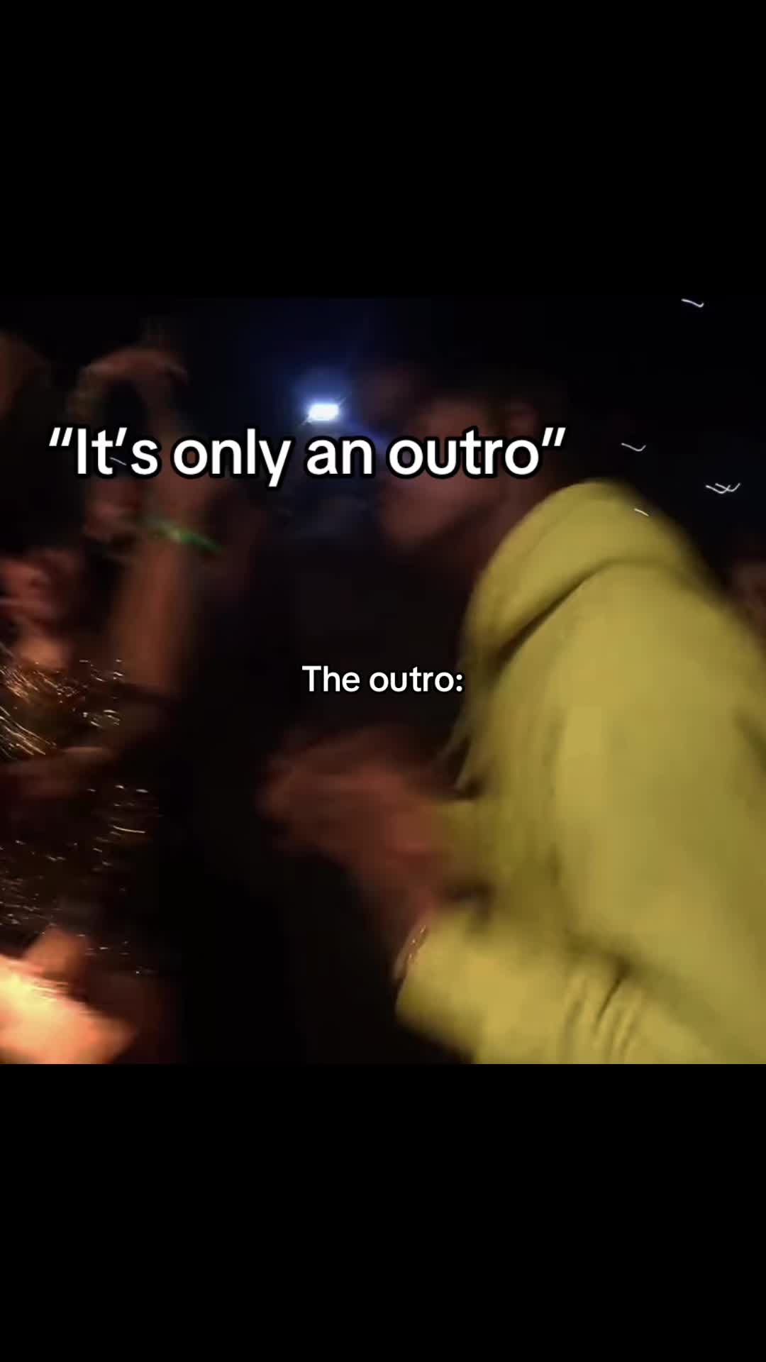 @⃟