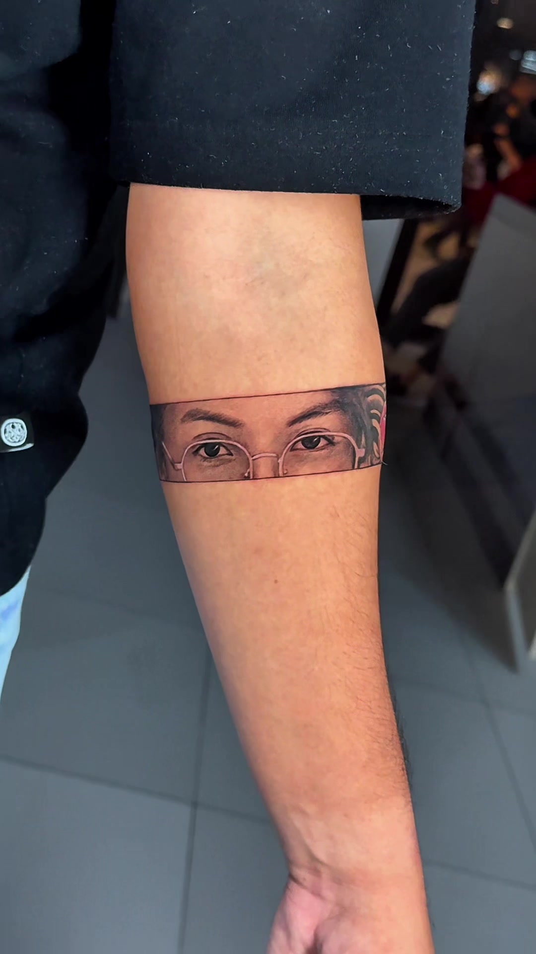 @EWE TATTOO