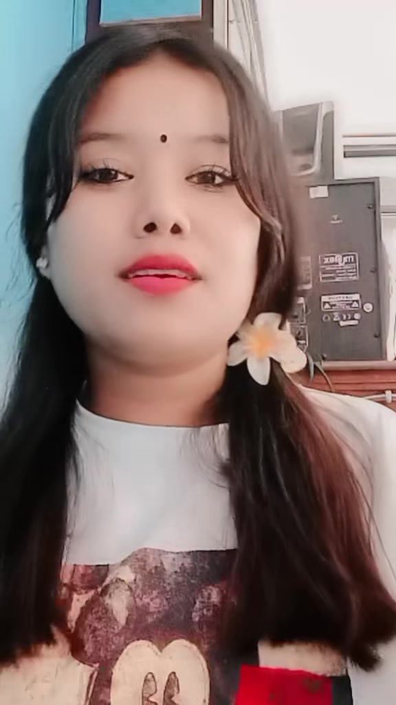 @❣️Simple Girl ❣️
