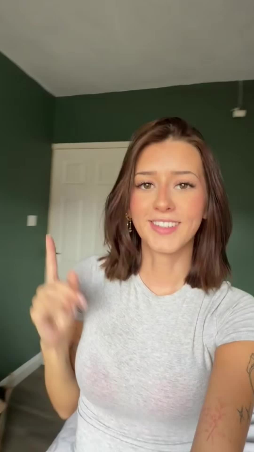 @Bellaaa