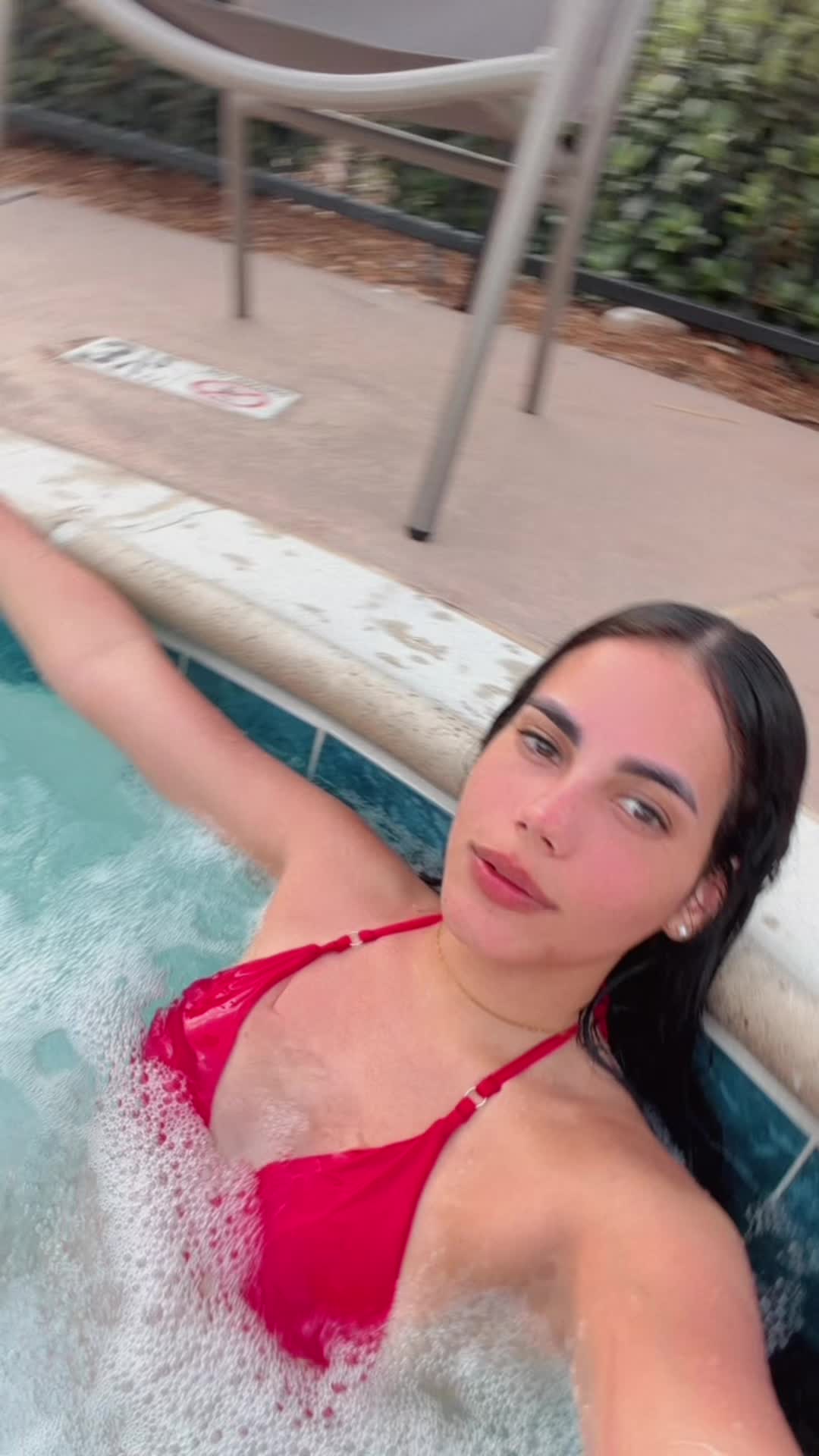 @crystal🖤