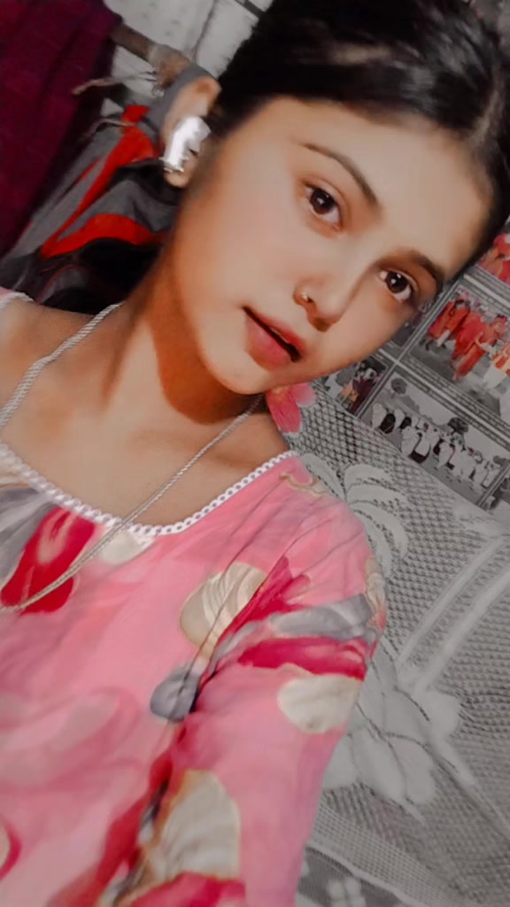@❣️ Radha Rani ❣️