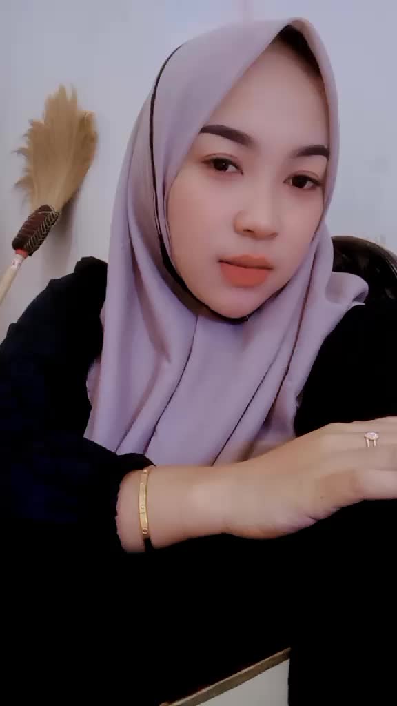 @💕💕Mbak Chomel💕💕