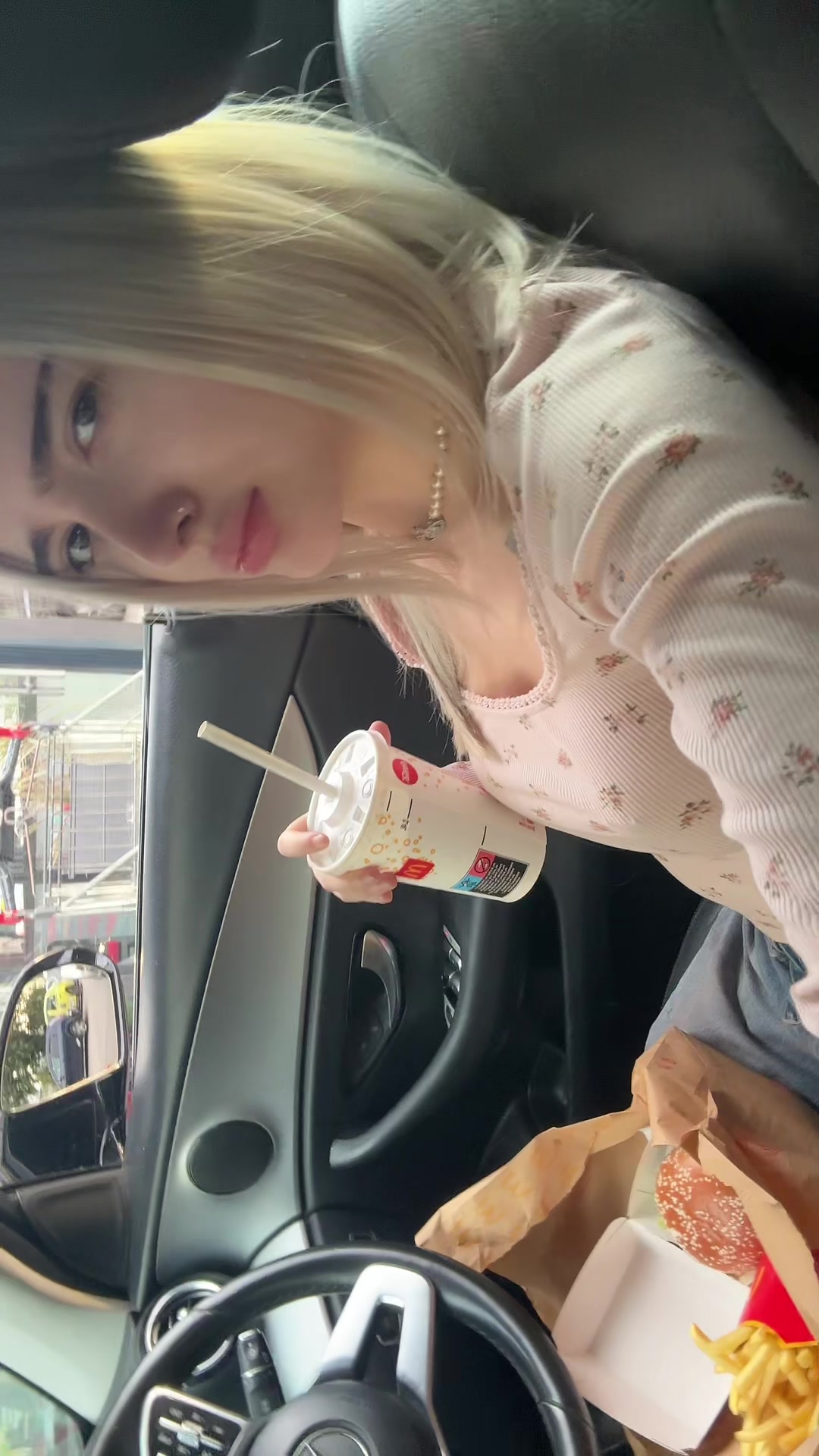 @alemakesmoney