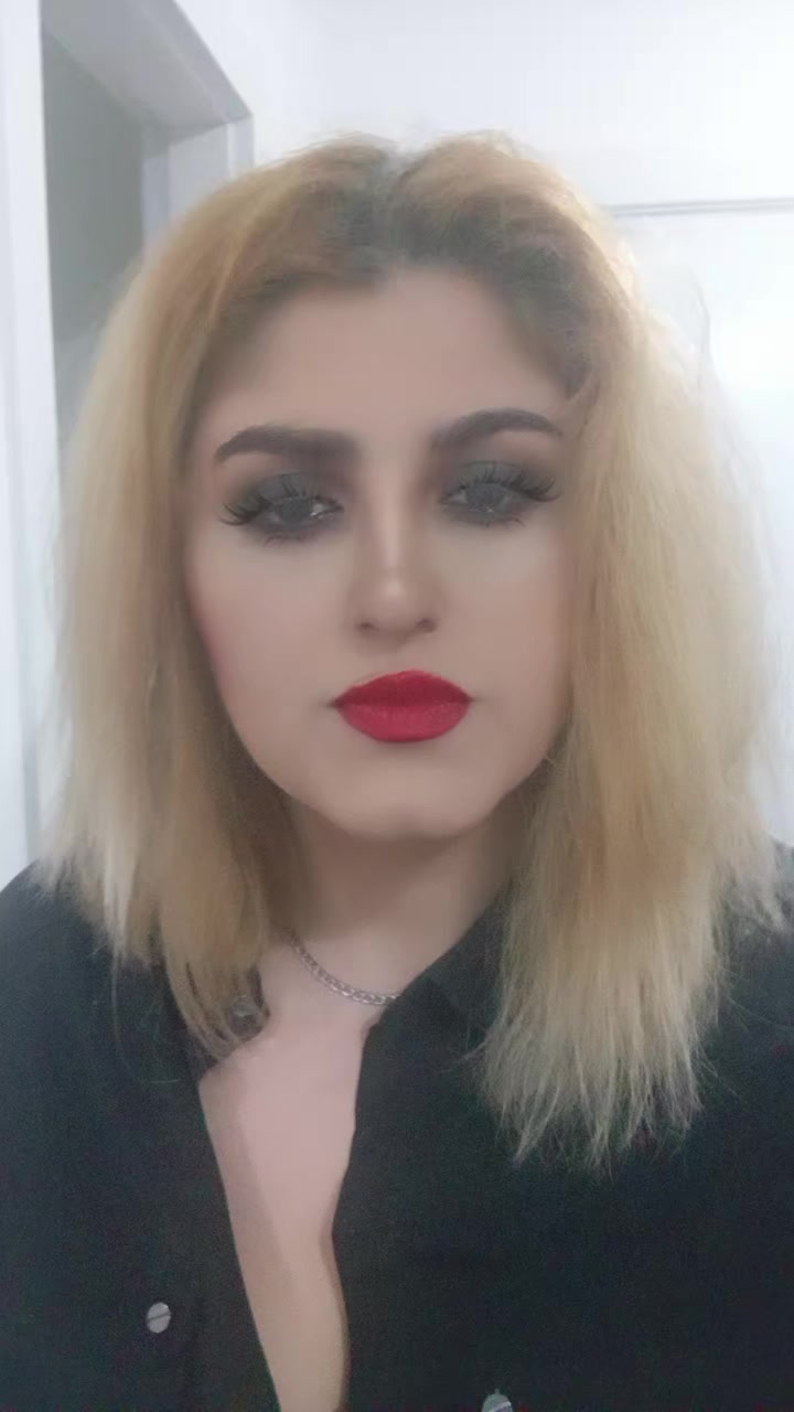 @Myrella Sad Girl 😔😢