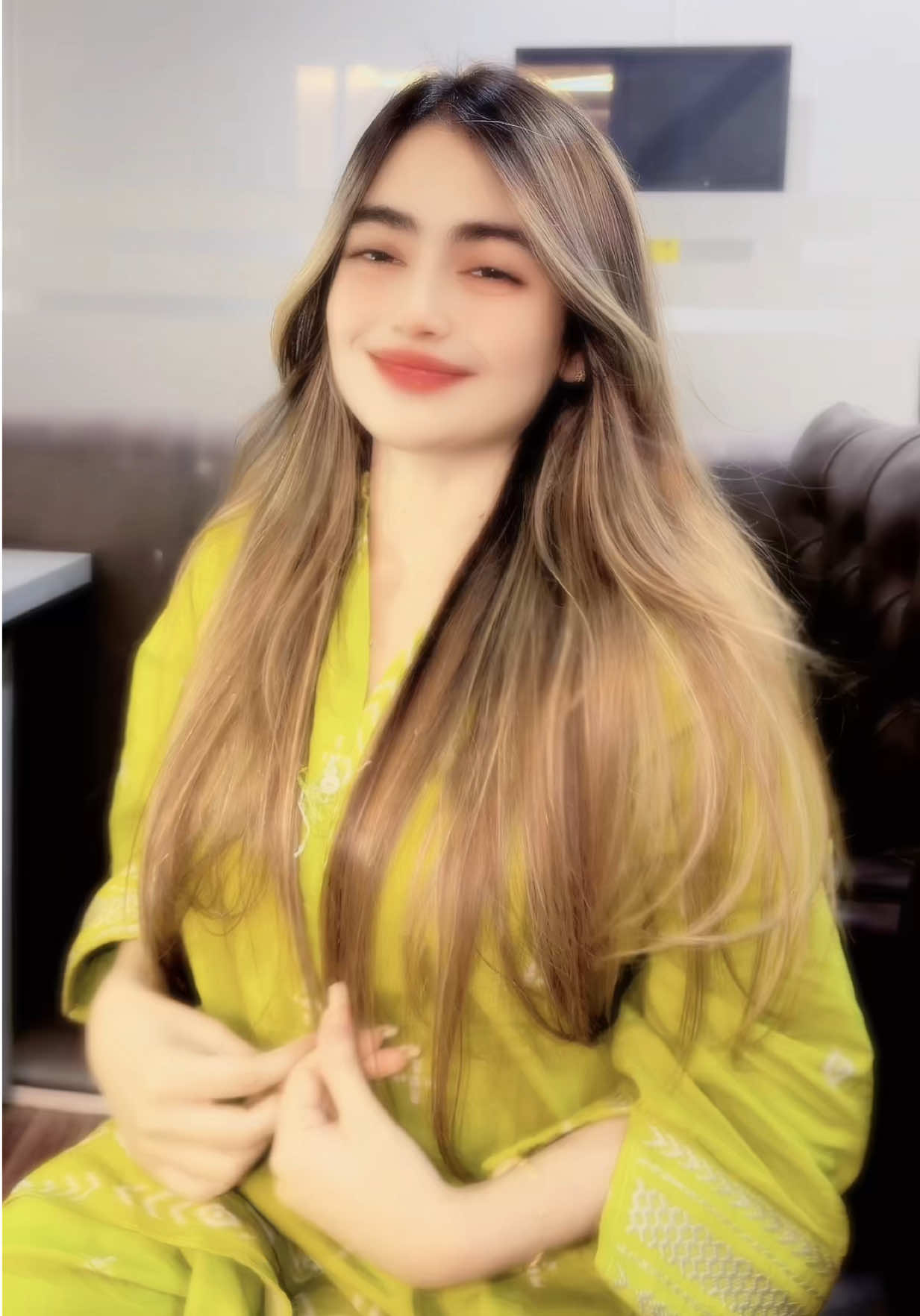@♥️Kaînat Malîk♥️