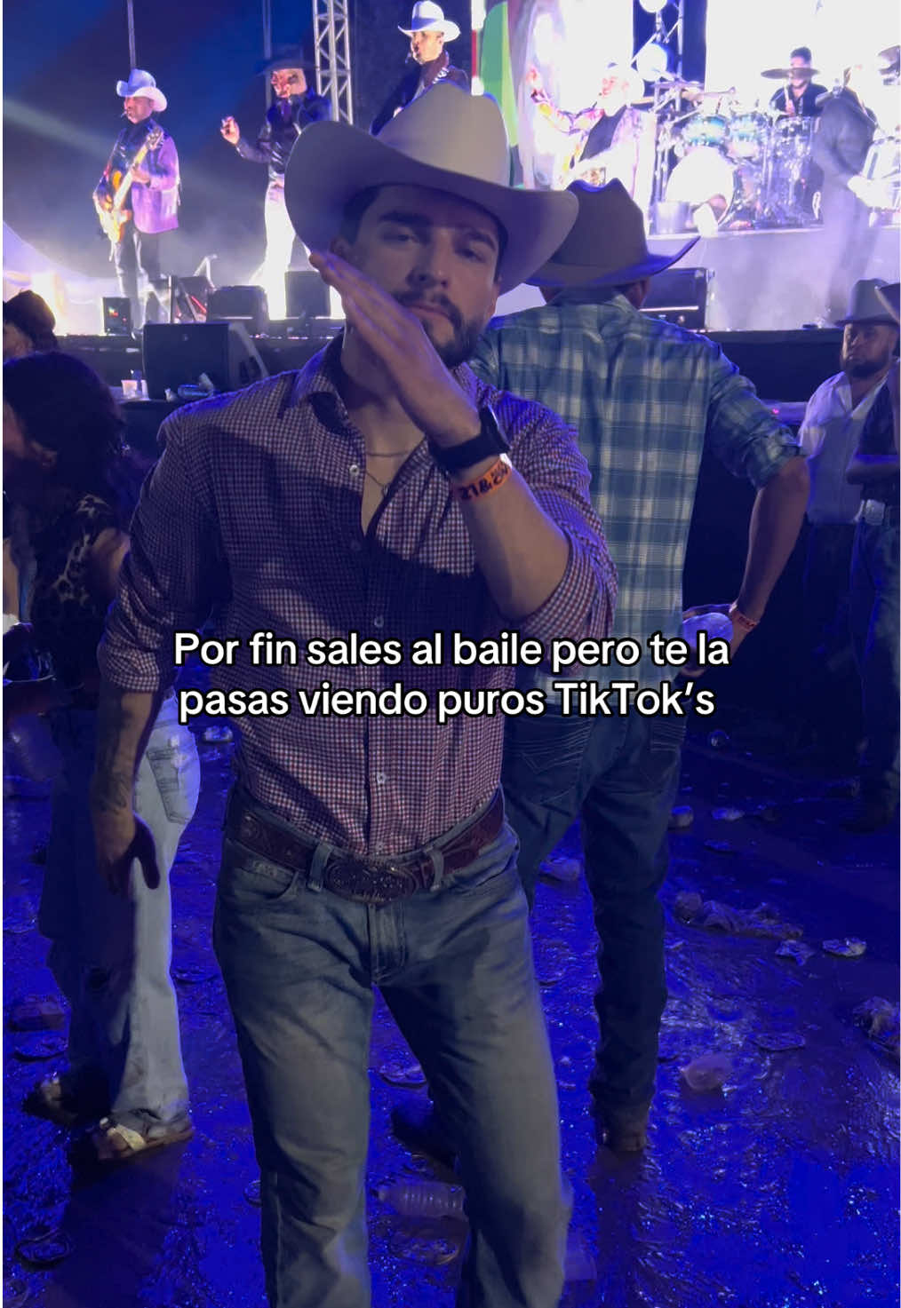 @Güero