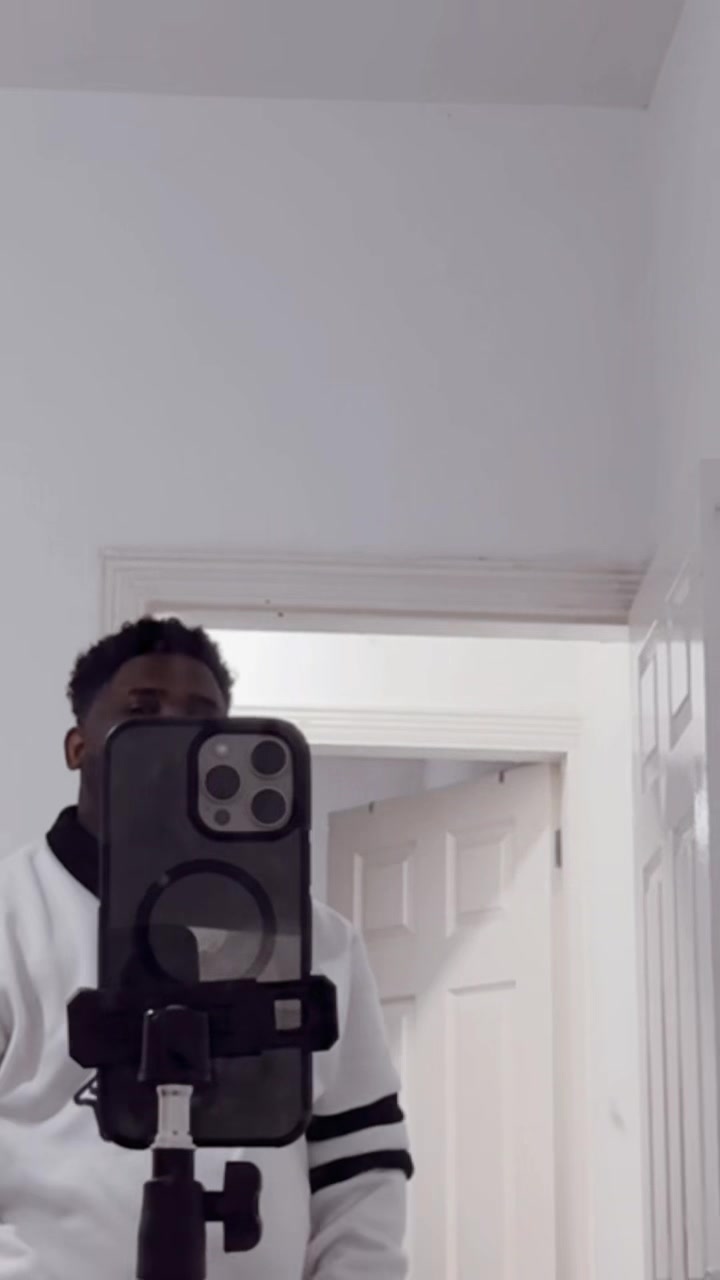 @Davinx 🇬🇧 🇳🇬