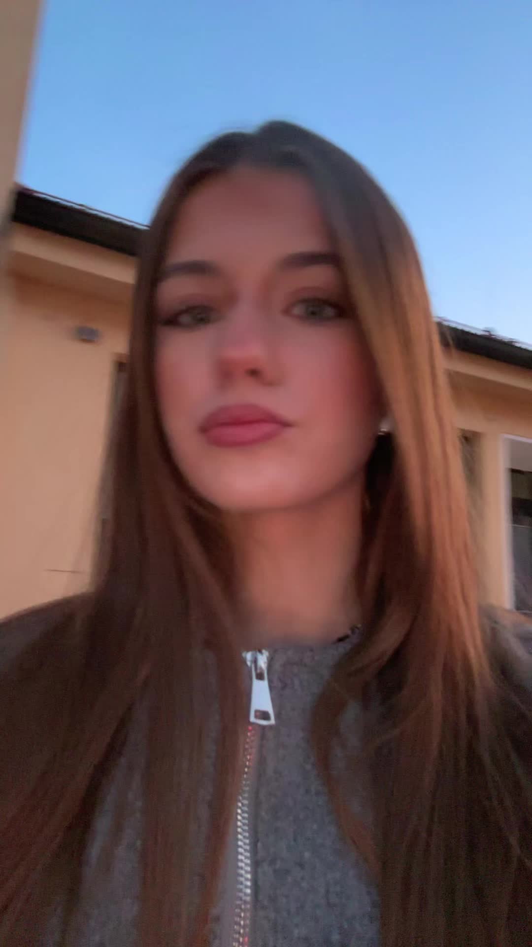 @𝑀𝑖𝑟𝑙𝑖𝑛𝑑𝑎
