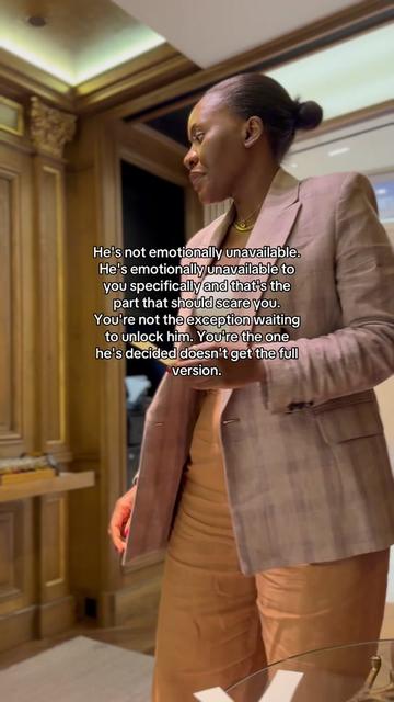 @Elite Dating Coach Monica