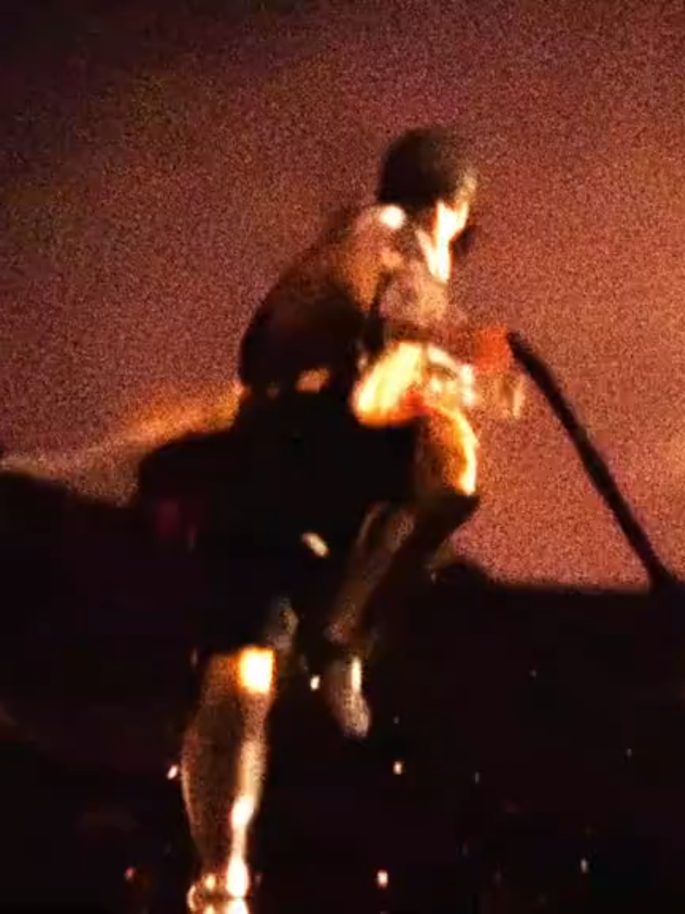 @𝗔𝗥𝗨𝗡_𝟭𝟵
