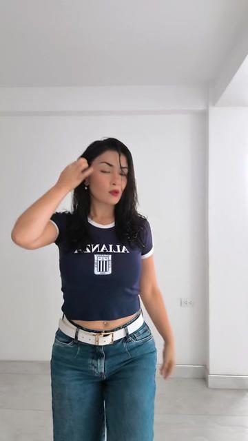 @Zely V&aacute;squez🔥