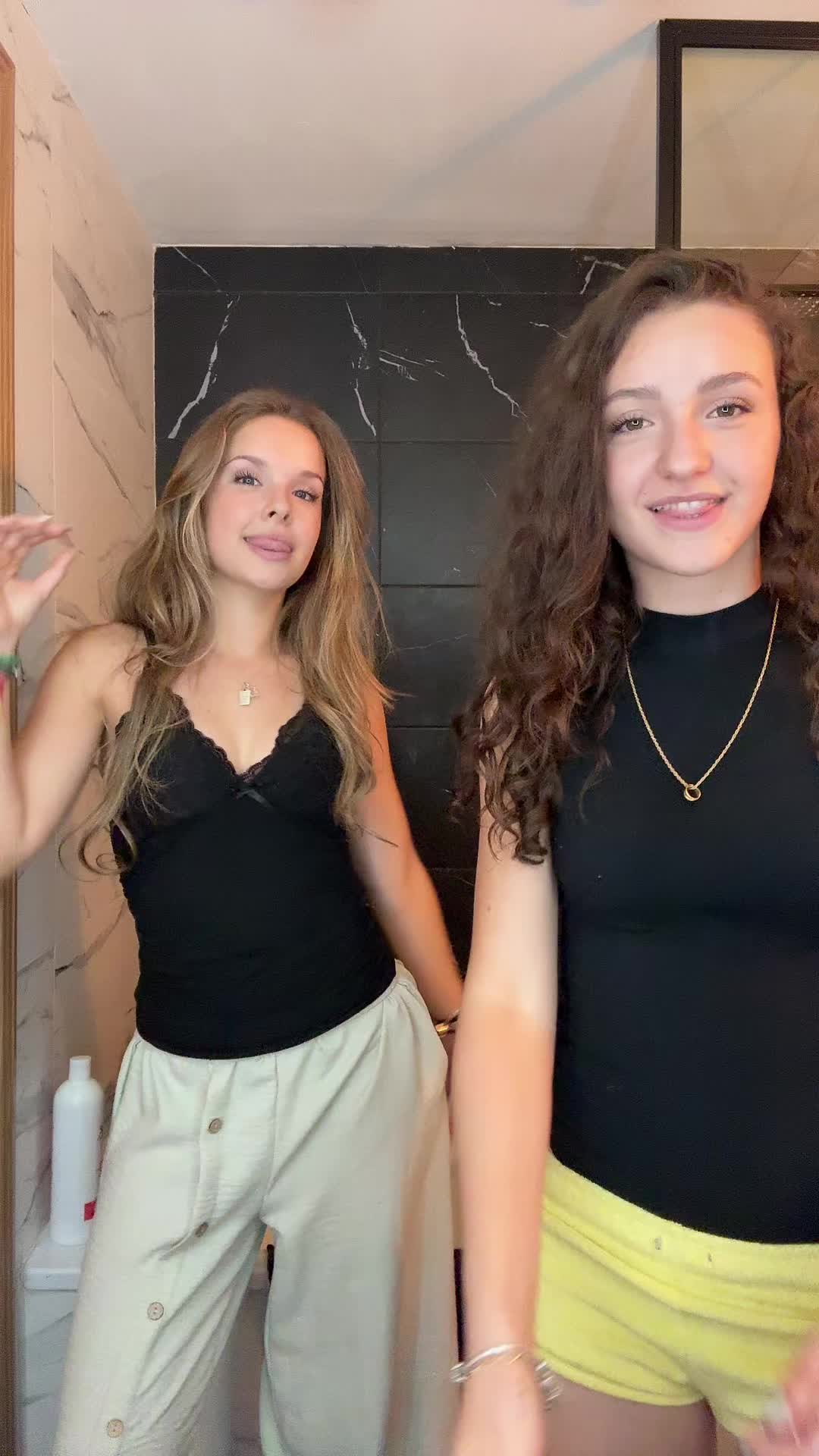 @aroa rodríguez 💋