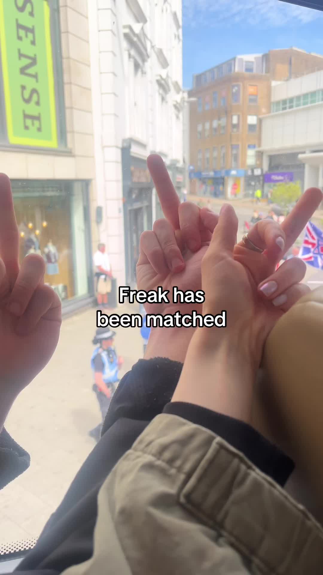 @Meow✧₊⁺ ☭