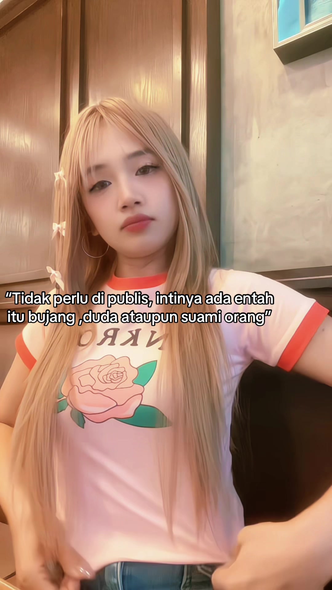 @👑𝙌𝙐𝙀𝙀𝙉𝙇𝙔👑