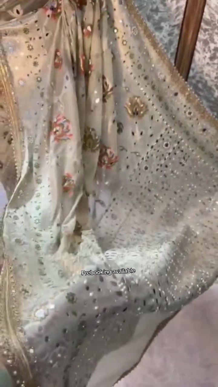 @Aruna-collection-Uk🇬🇧