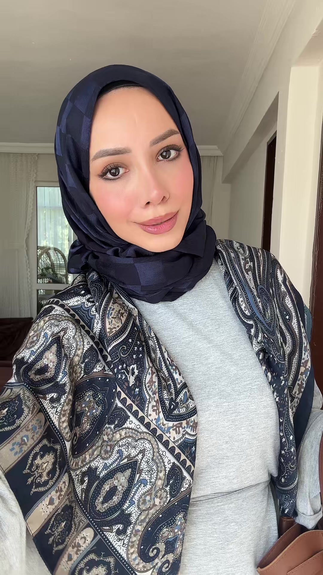 @Öznur