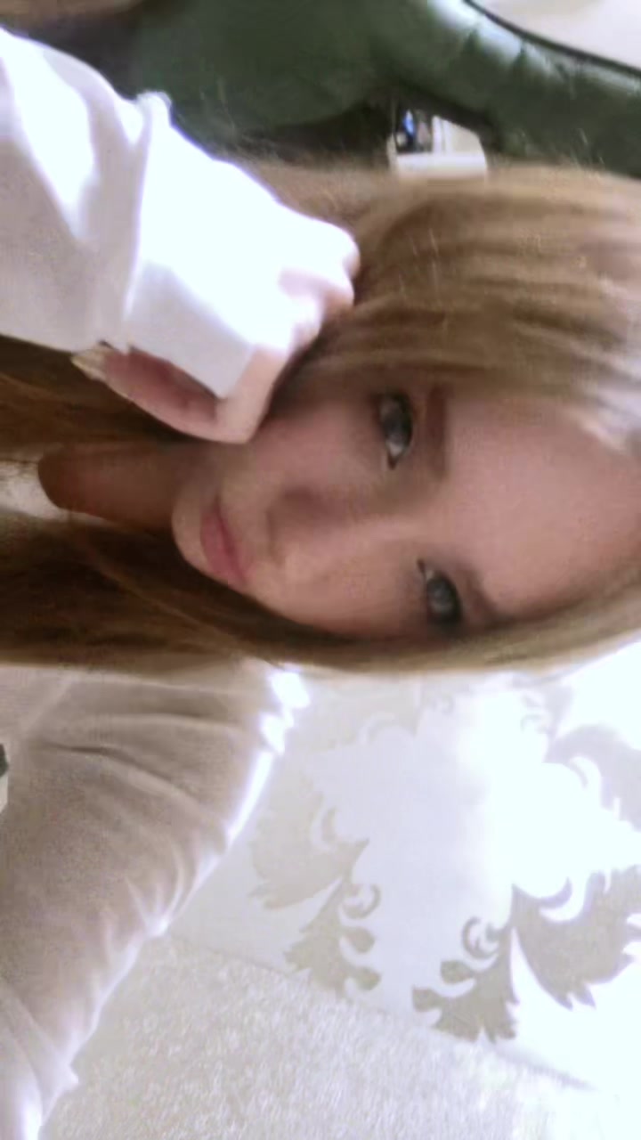 @sofa𖥂