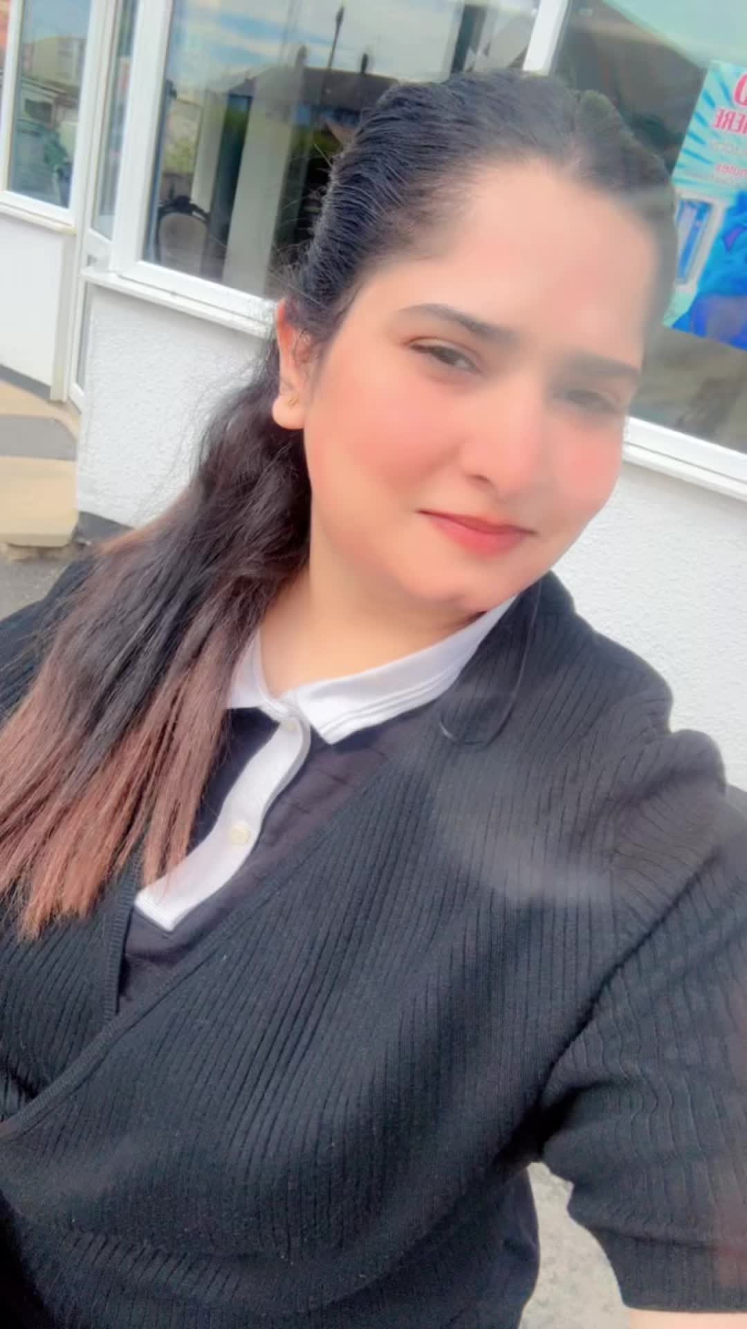 @MehreenHassan 🇬🇧🇵🇰