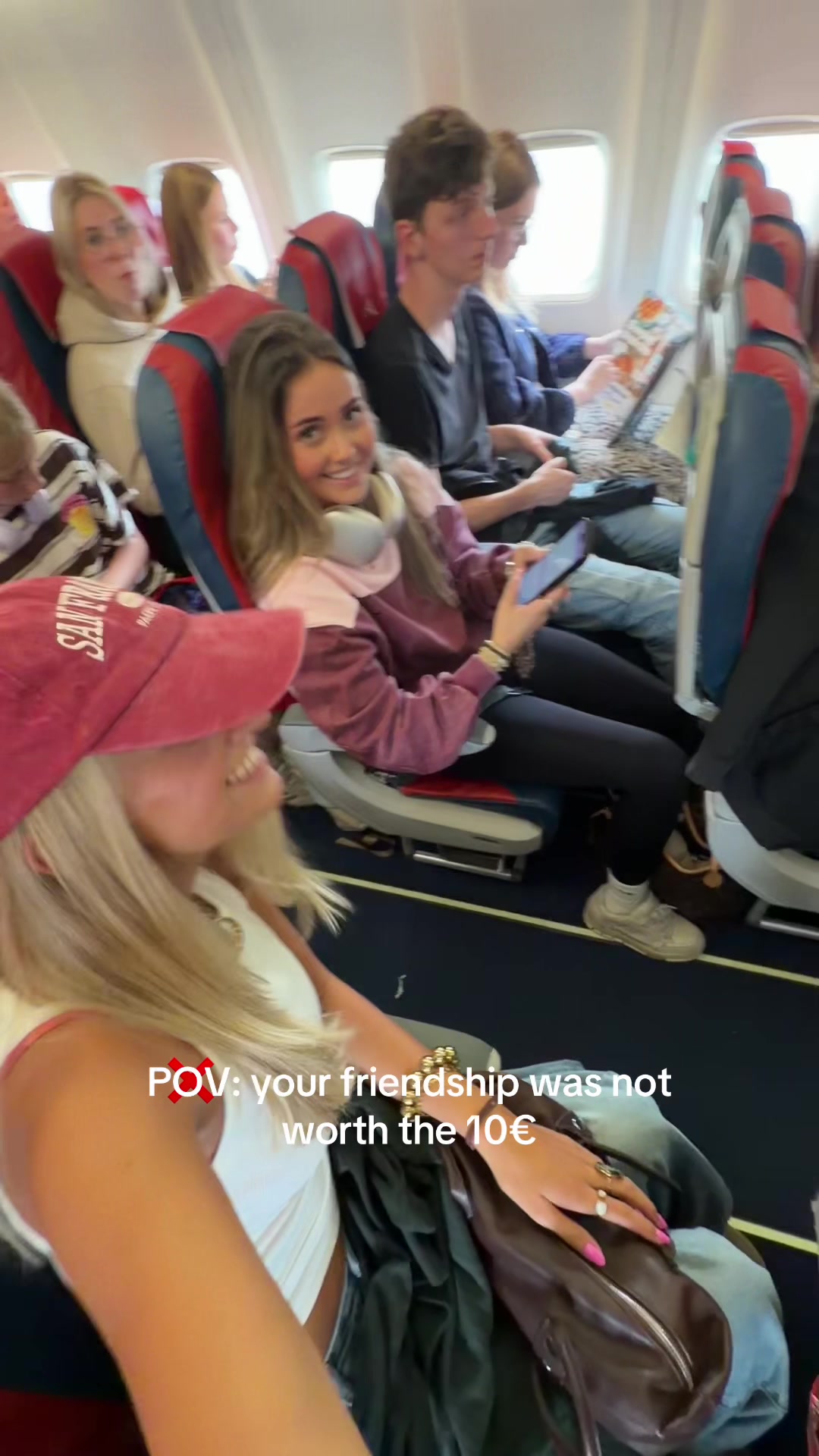 @Joybeekhuiss