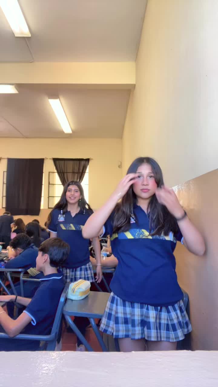 @𝒩𝒶𝓏𝓁𝒾❣️