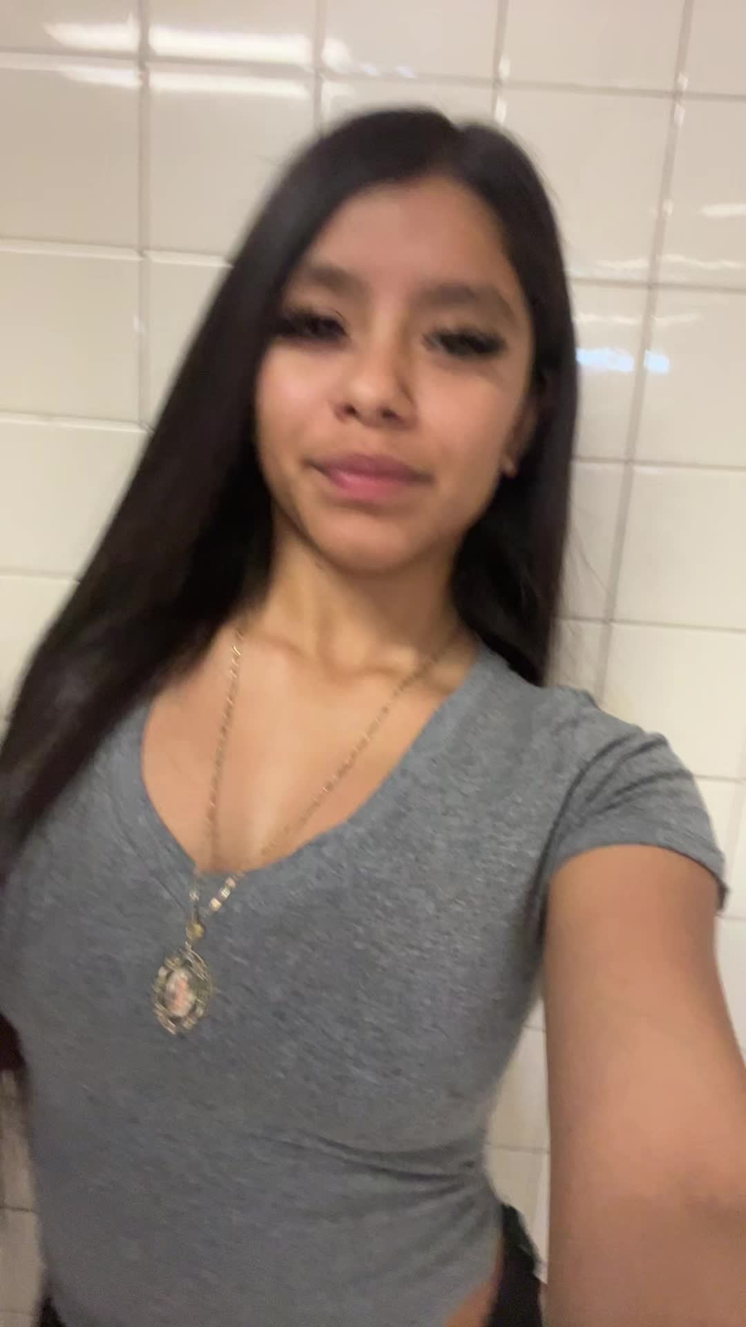 @Ashleyy
