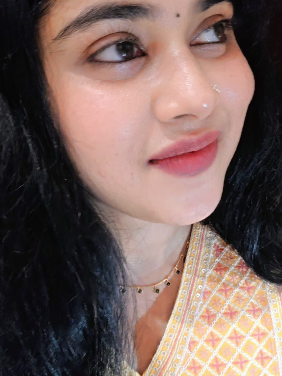 @Mizhi(മിഴി)...🫴🦋❤️🧿🪬🧿