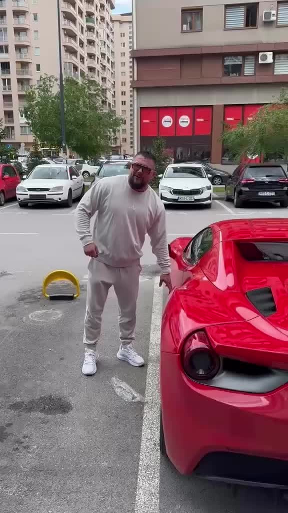 @Rich Kids of Bosnia