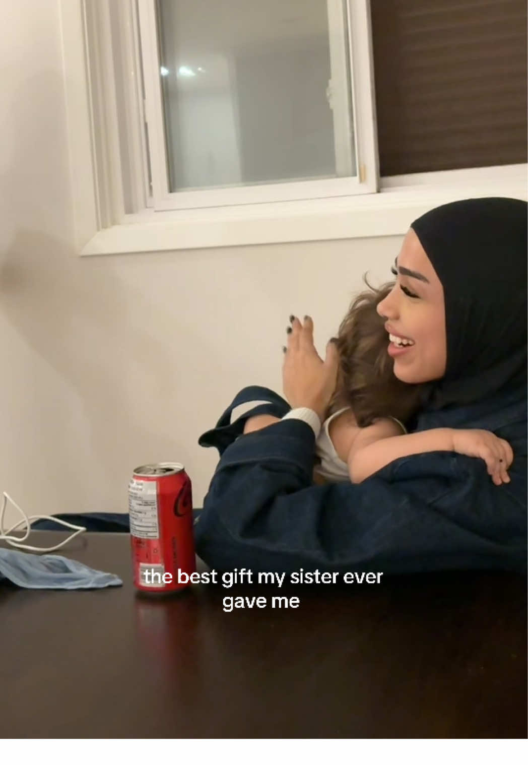 @لارا