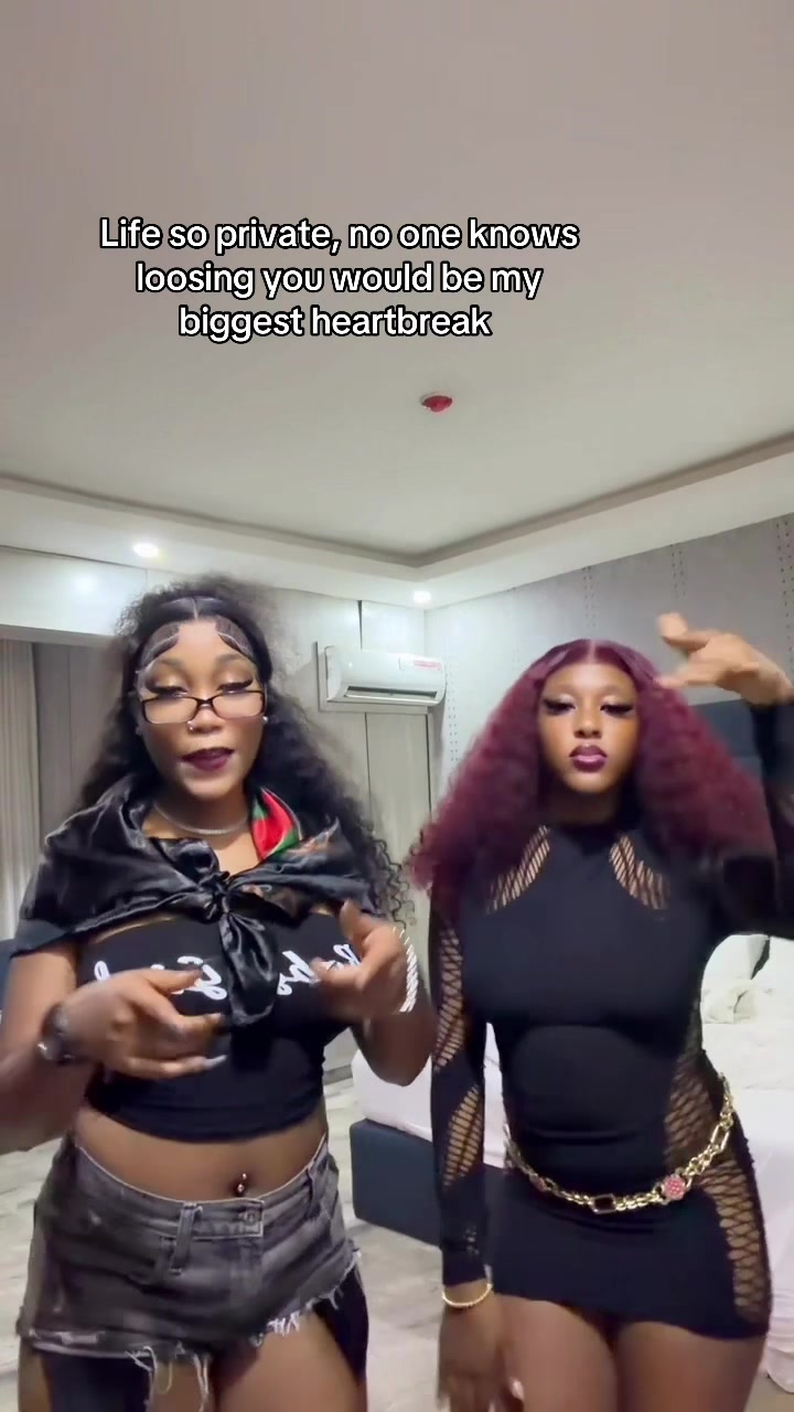 @Charmzy🦋❤️