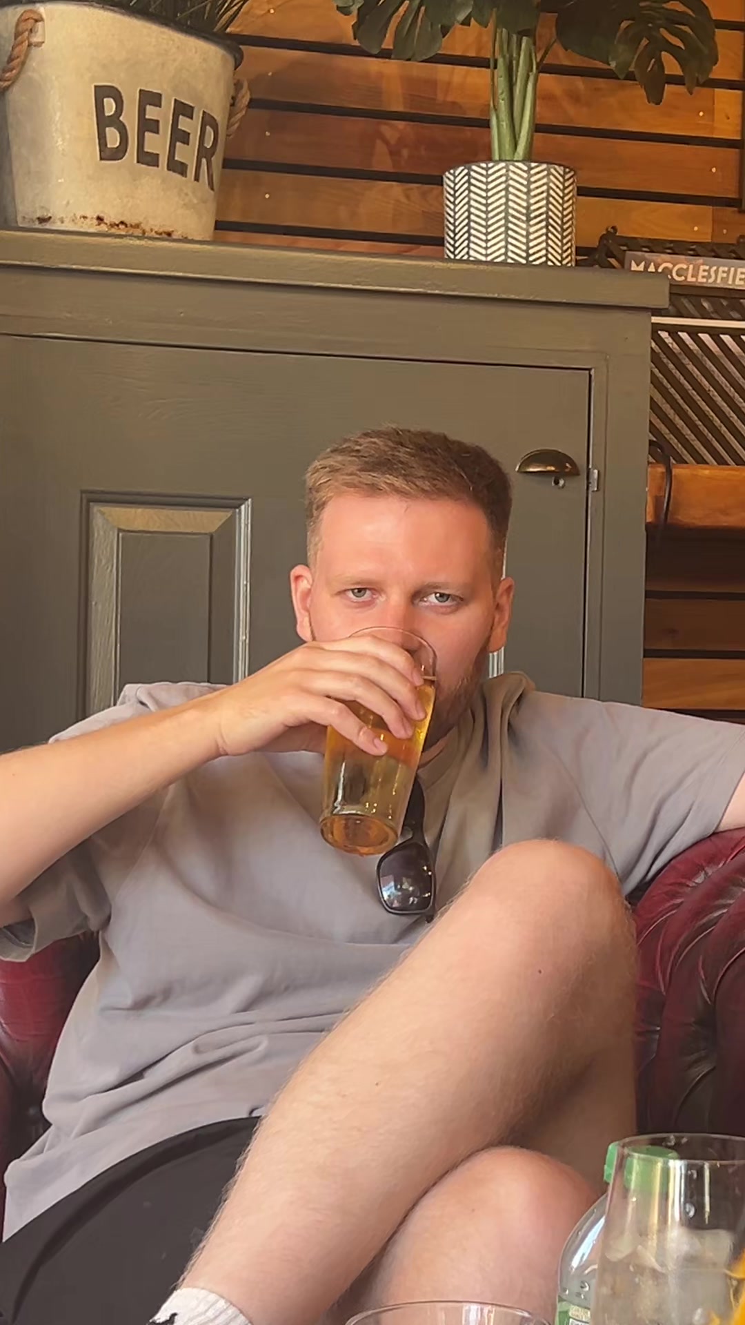 @The Shit Pubs Tour