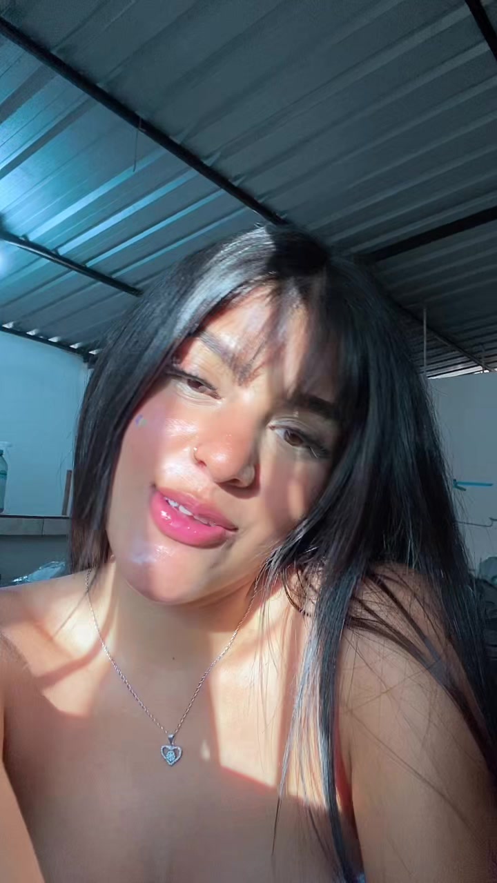 @Alejandra Navia🤎