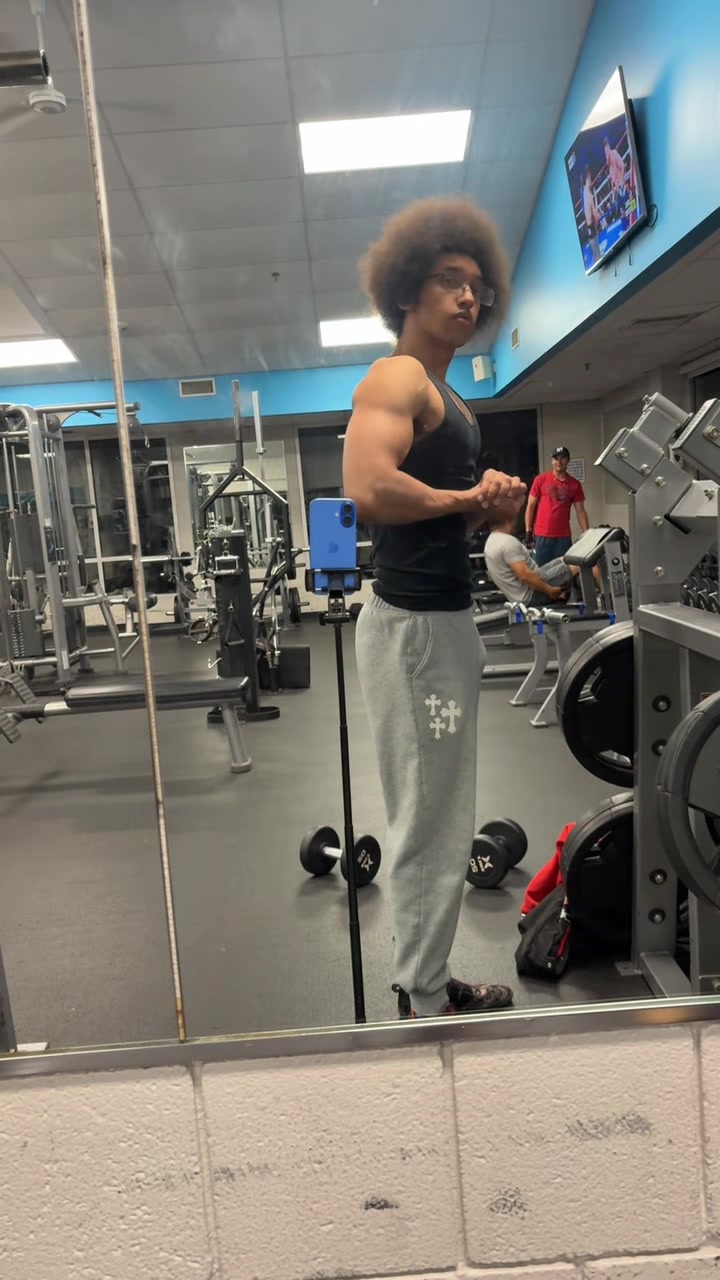 @afrocharse