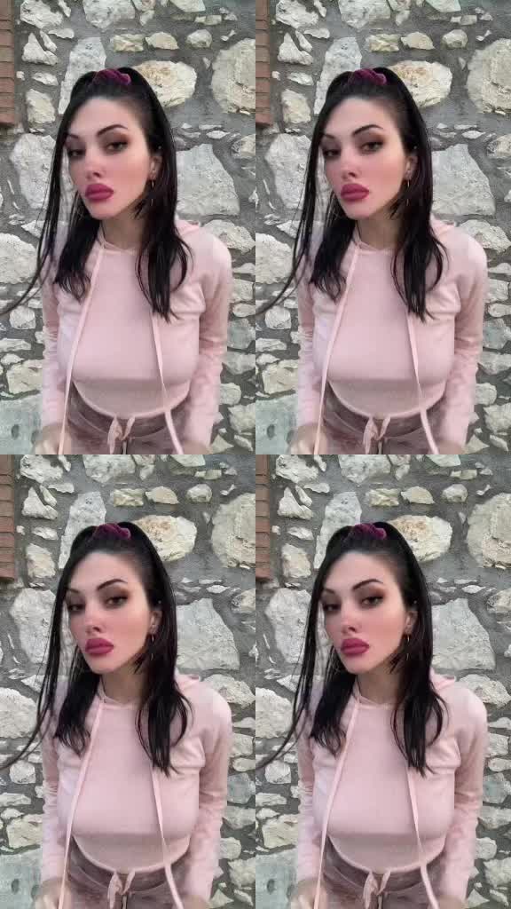 @☆Rovena Castelli☆