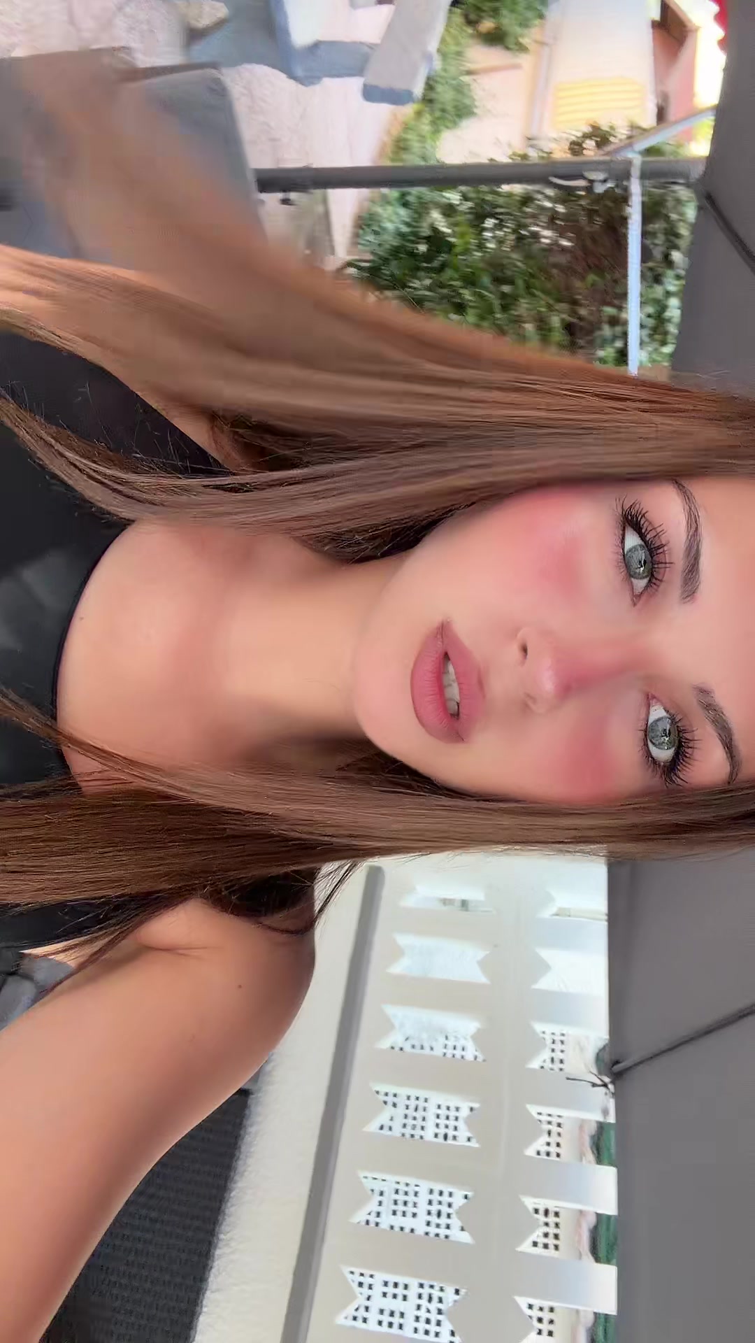@vicky