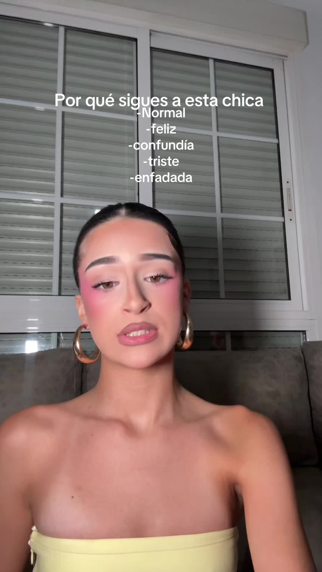 @chloecalvache_