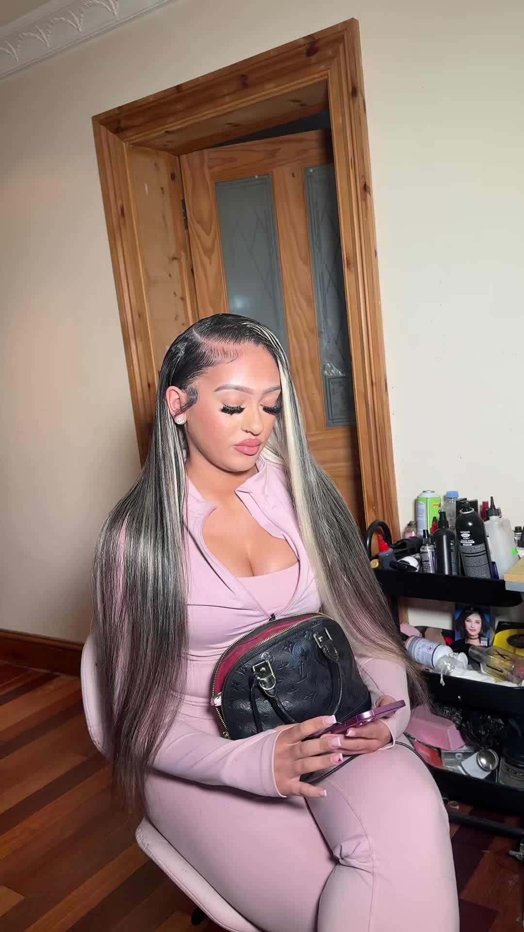 @ALUXEUK