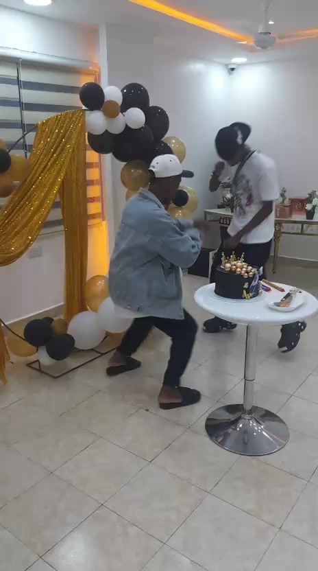 @Khamz Jr